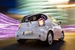 Toyota iQ 2008 года